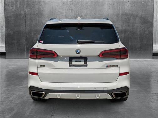 2020 BMW X5 M50i