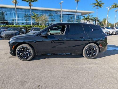 2025 BMW iX xDrive50