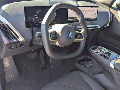 2025 BMW iX xDrive50