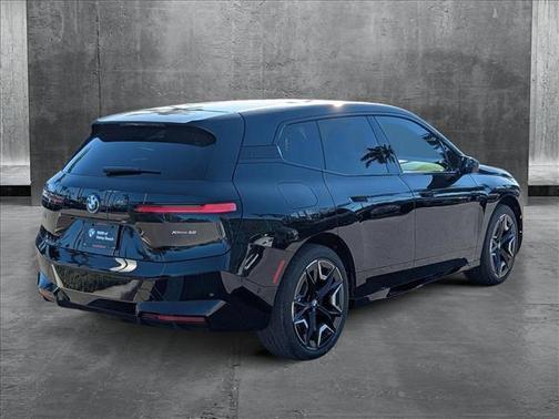 2025 BMW iX xDrive50