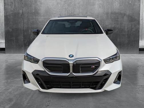 2024 BMW i5 M60