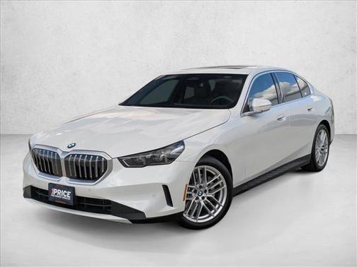 2025 BMW 530 i xDrive