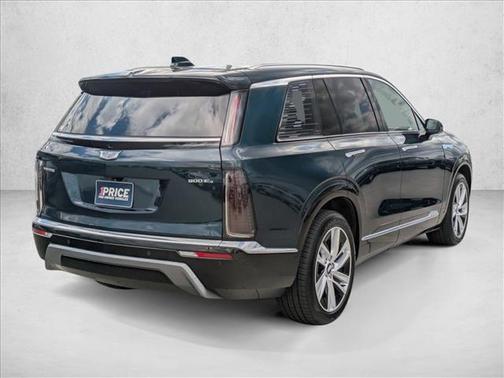 2026 Cadillac VISTIQ Luxury