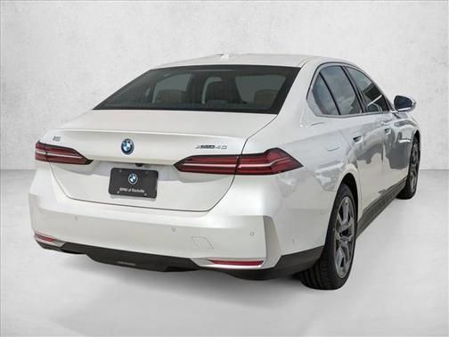2025 BMW i5 xDrive40