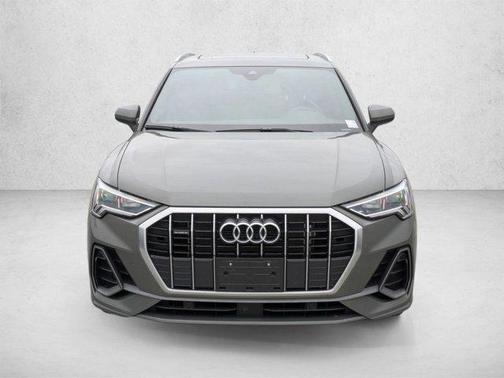 Chronos Gray Metallic 2024 Audi Q3 45 S line Premium