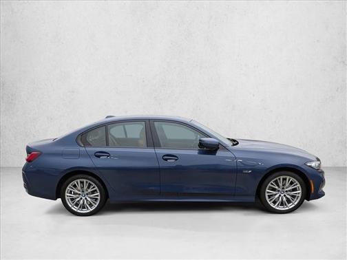 2023 BMW 330e 330e