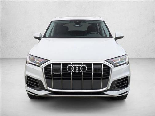 2023 Audi Q7 55 Premium Plus