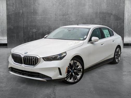 2024 BMW i5 eDrive40