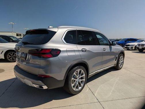 2026 BMW X5 PHEV xDrive50e