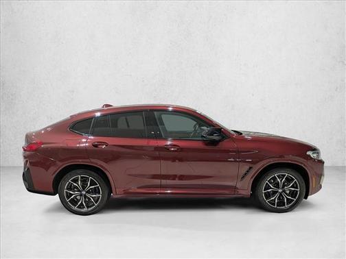 2025 BMW X4 M40i