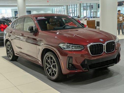 2025 BMW X4 M40i