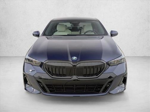 2026 BMW 550e xDrive