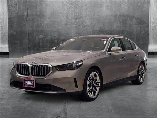 2024 BMW 530 i xDrive