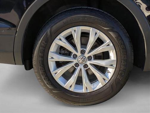 2019 Volkswagen Tiguan 2.0T SE