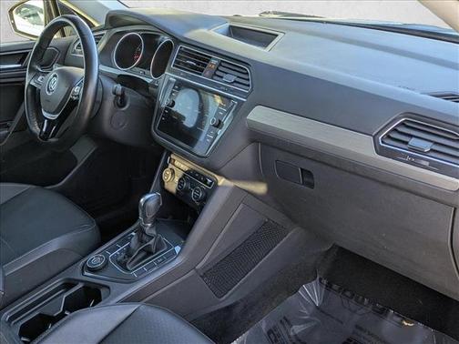 2019 Volkswagen Tiguan 2.0T SE