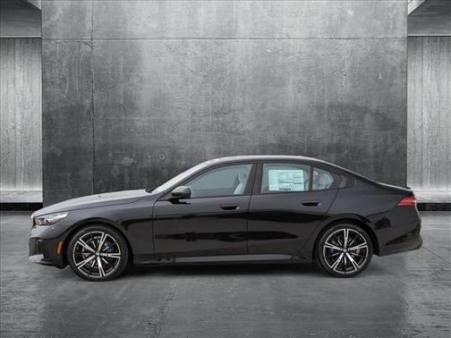 2025 BMW 530 i xDrive