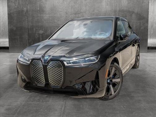 2025 BMW iX M60