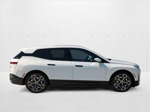 2022 BMW iX xDrive50