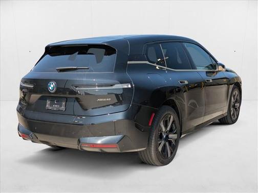 2025 BMW iX xDrive50