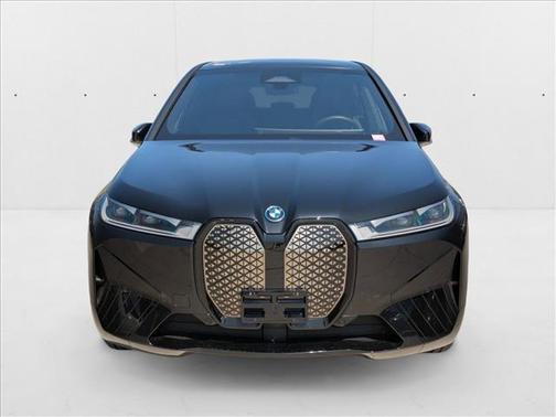 2025 BMW iX xDrive50