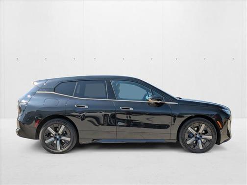 2025 BMW iX xDrive50