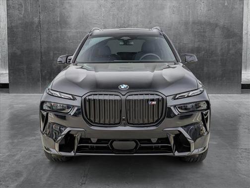 2026 BMW X7 M60i