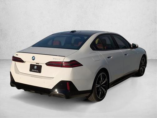 2026 BMW 550e xDrive