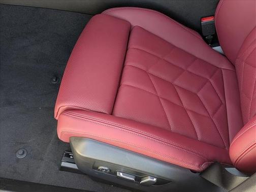 2026 BMW 550e xDrive