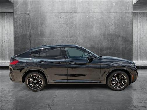 2024 BMW X4 M40i