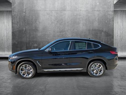 2025 BMW X4 xDrive30i