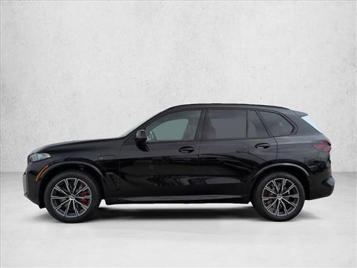 Black Sapphire Metallic 2026 BMW X5 PHEV xDrive50e