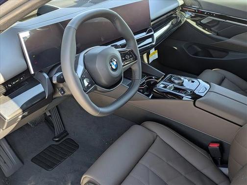 2026 BMW 530 i xDrive