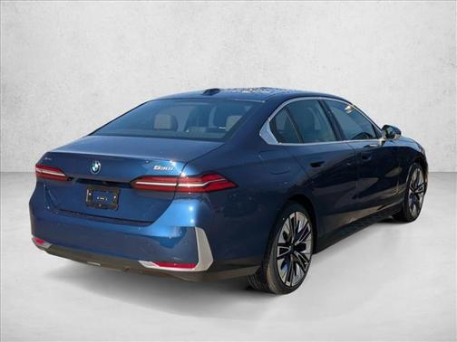 2026 BMW 530 i xDrive