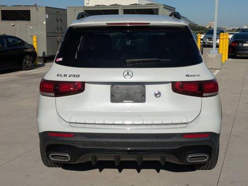 2021 Mercedes-Benz GLB 250 Base 4MATIC