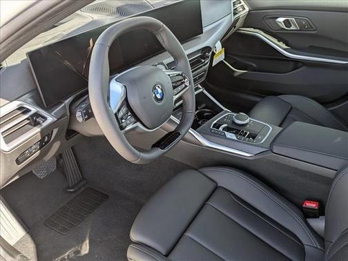 2025 BMW 330 i xDrive