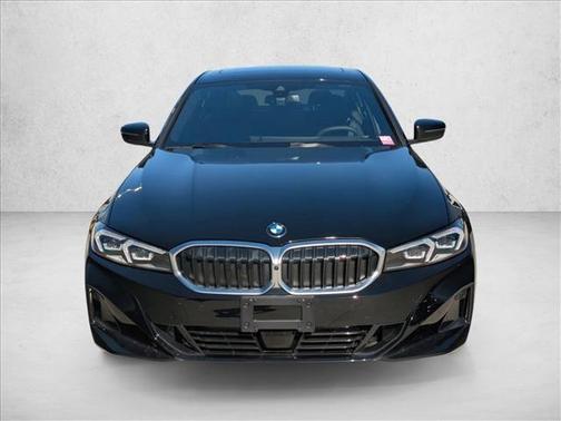 2025 BMW 330 i xDrive