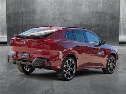2025 BMW X2 xDrive28i