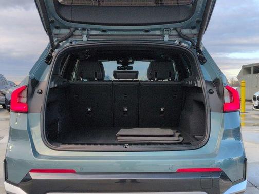 Green Metallic 2025 BMW X1 xDrive28i