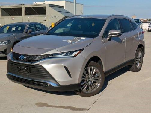 2024 Toyota Venza XLE
