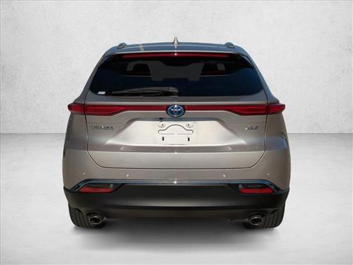 2024 Toyota Venza XLE