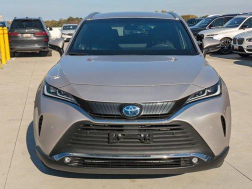 2024 Toyota Venza XLE