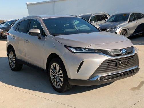 2024 Toyota Venza XLE