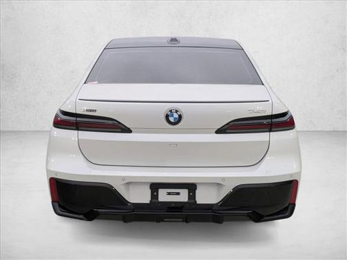 2024 BMW 740 i xDrive