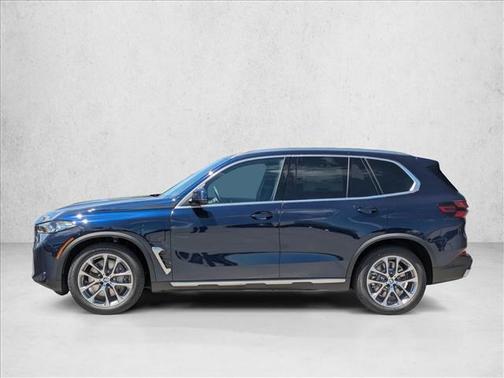 Tanzanite Blue II Metallic 2026 BMW X5 PHEV xDrive50e