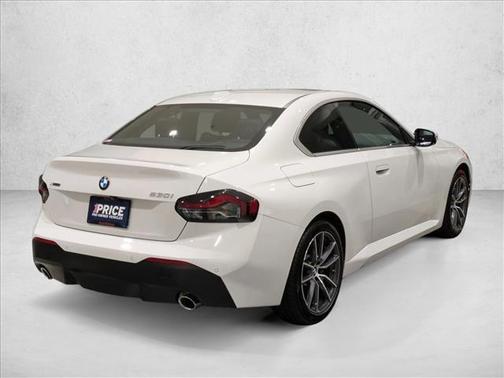 2025 BMW 230 i xDrive