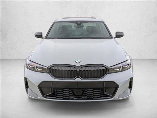 2025 BMW 330 i xDrive