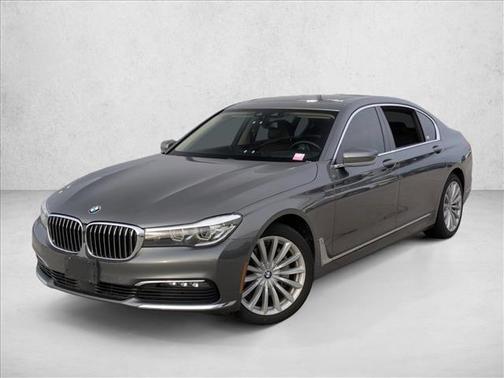2018 BMW 740 i