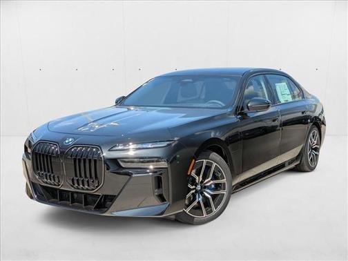 2026 BMW 750e xDrive