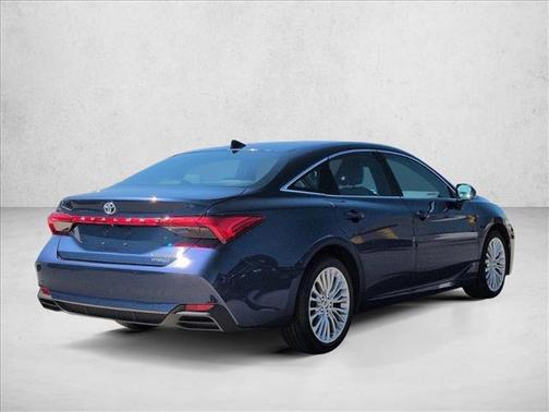 Parisian Night Pearl 2020 Toyota Avalon Hybrid Limited