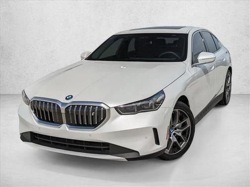 2025 BMW i5 xDrive40
